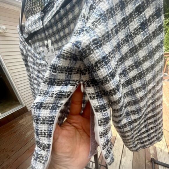 ZARA Women's Textured Off Shoulder Cropped Top Jacket Blue White Plaid Sz Large - Picture 11 of 12